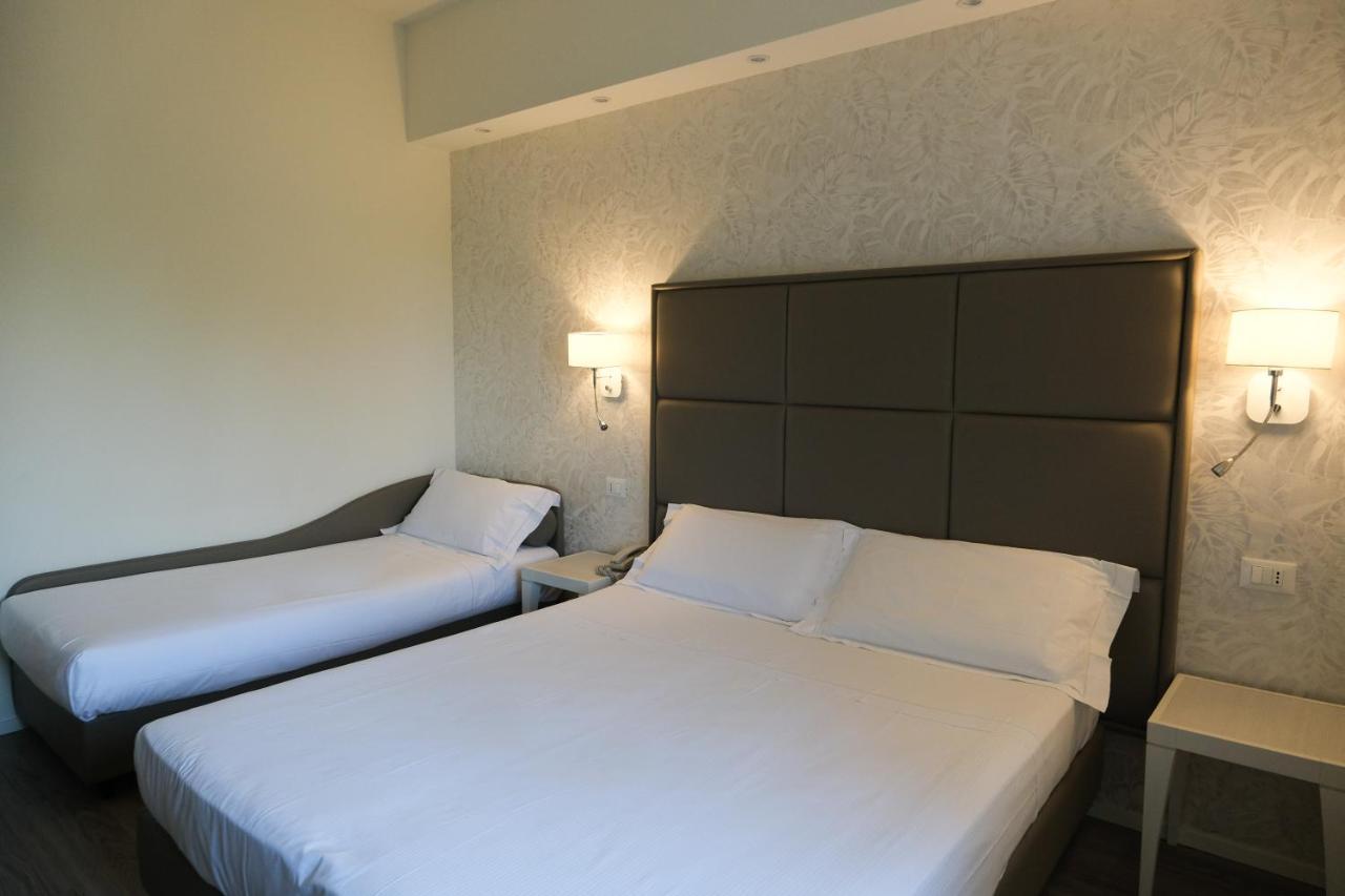 Globo Hotel 3*
