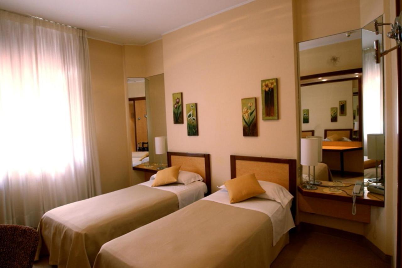 Hotel Globo 3*